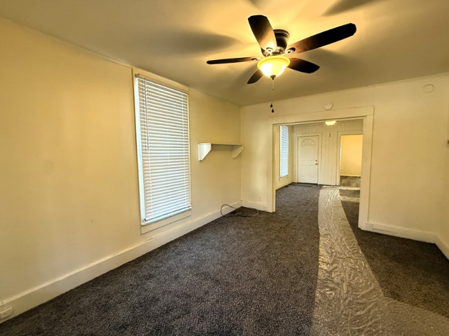 Photo - 1250 N Jefferson Ave