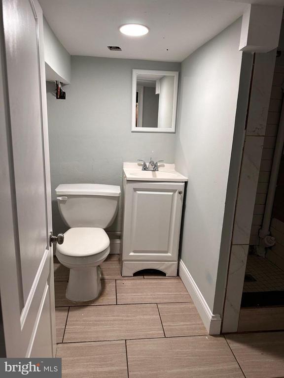 Photo - 2940 E Fayette St