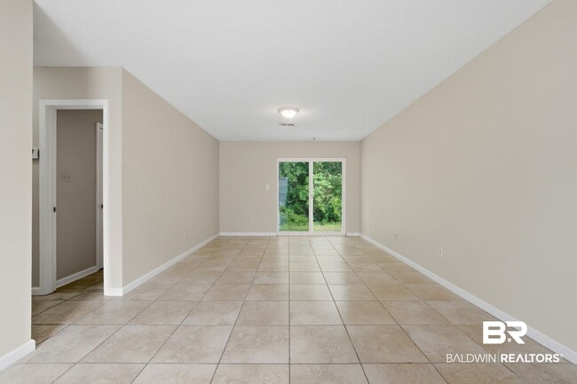 Photo - 6415 Schoel Ln