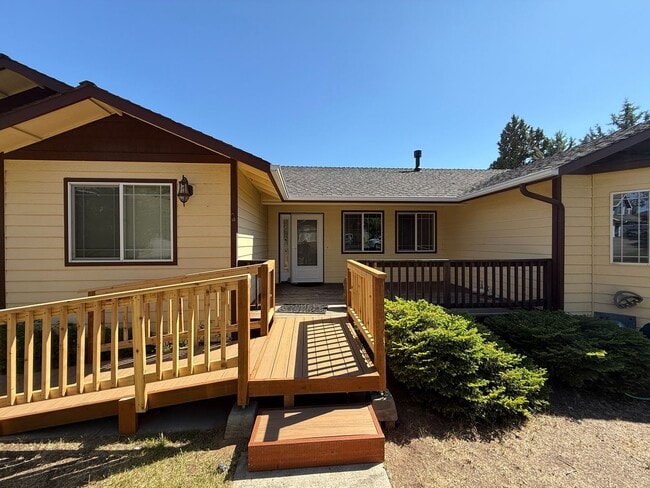 Photo - CHECK OUT THIS BEAUTIFUL HOME IN BOYD ACRE...