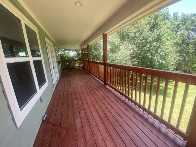 Building Photo - 269 Wood Fern Dr Rental