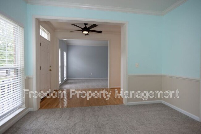 Photo - 6004 Abernethy Ln Casa