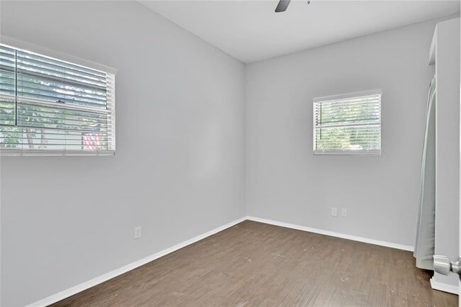 Photo - 1407 Kent St