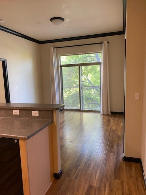 Building Photo - 1300 Market St Unit 206