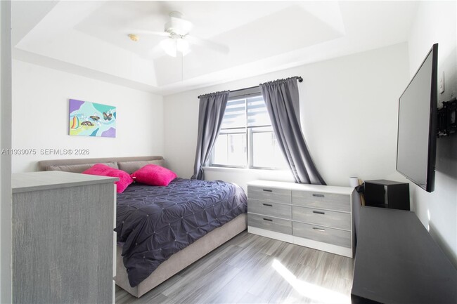 Photo - 5580 NW 107th Ave