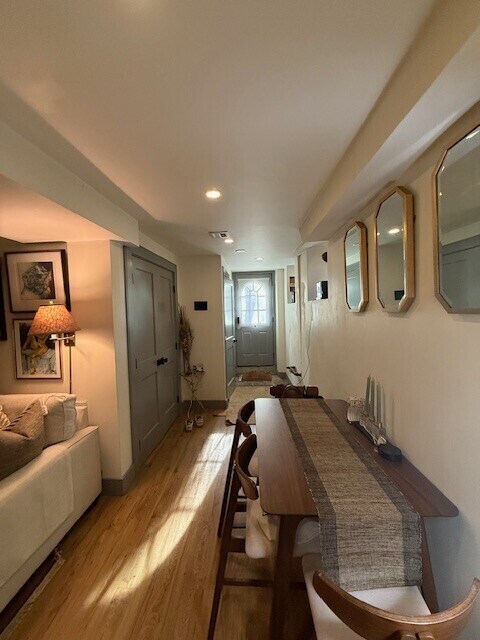 Photo - 39 Long Ave Unidad B1