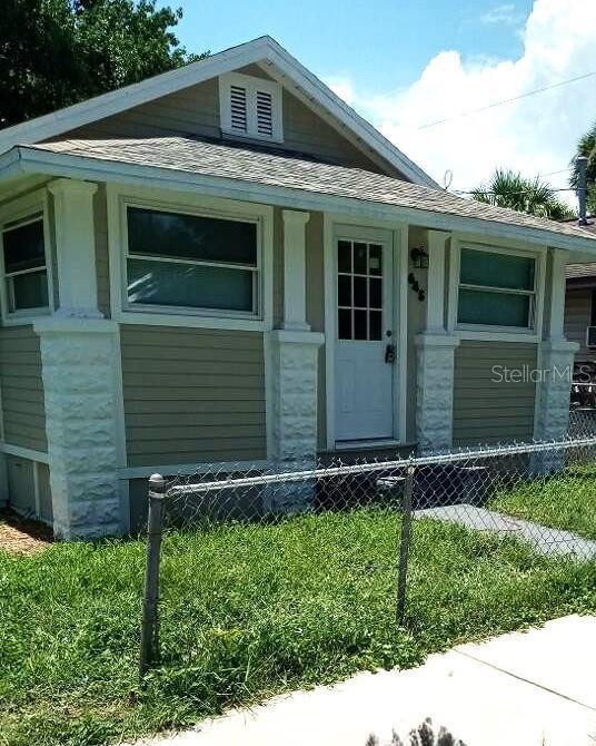 Building Photo - 645 Cherry St Rental