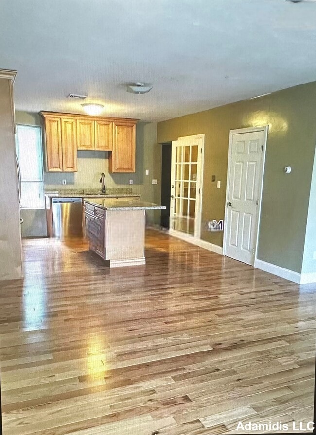 Photo - 53 Dudley St Unit 2