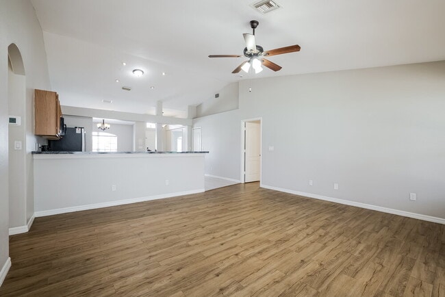 Photo - 1103 SW 40th Terrace