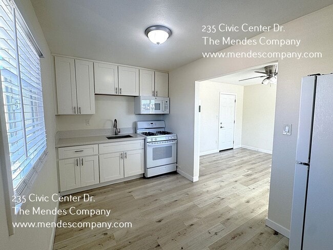 Photo - 235 Civic Center Dr. Unit 4