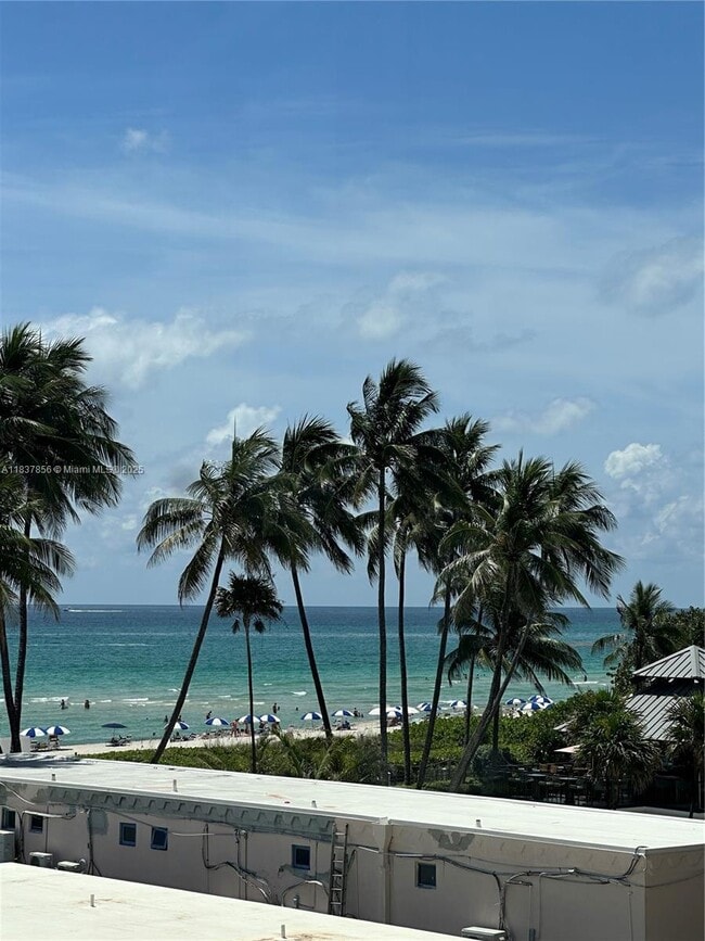 Photo - 5255 Collins Ave Condo Unit 3D