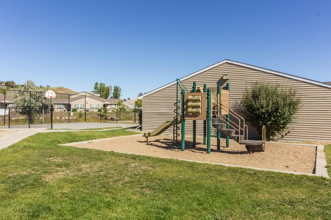 Photo - South Creek Village