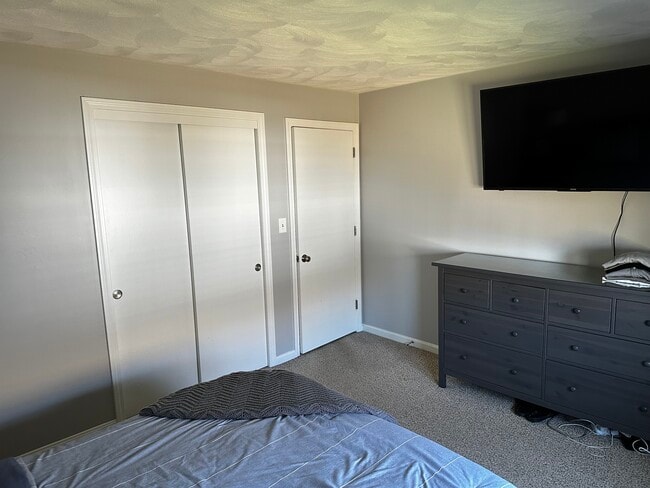 Photo - 163 Center St Unit 56