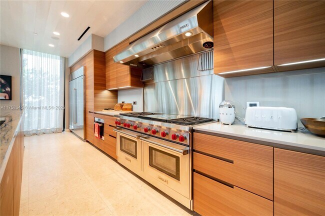 Photo - 3581 E Glencoe St Unit 301