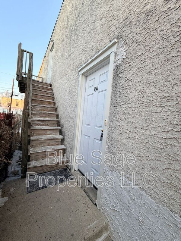 Photo - 1010 Yates Ave Unit 2A (front)