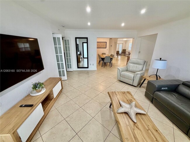 Photo - 5744 SW 54th Terrace