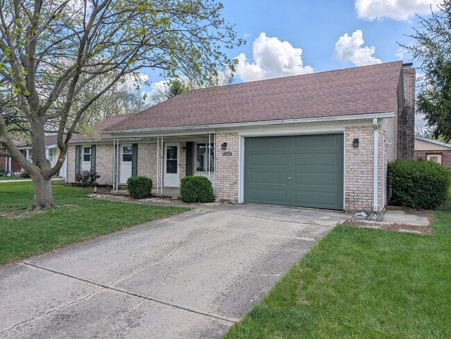 Photo - 1070 Westchester Ct