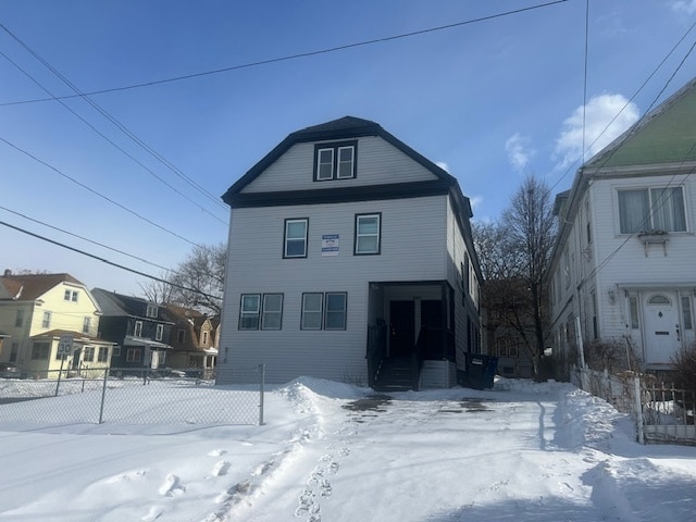 Building Photo - 301 Maple St Unit 1