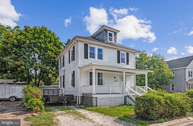 Photo - 508 Cording Ave