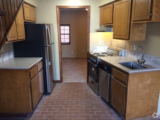 Building Photo - 1401 Stone St Unit B Rental