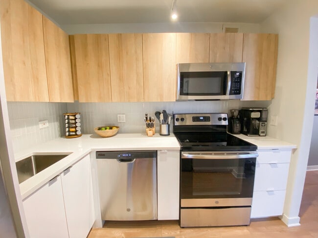 Photo - 3660 N Lake Shore Dr Unit 1501