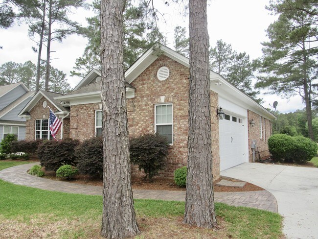 Photo - 1271 Greenbriar Dr