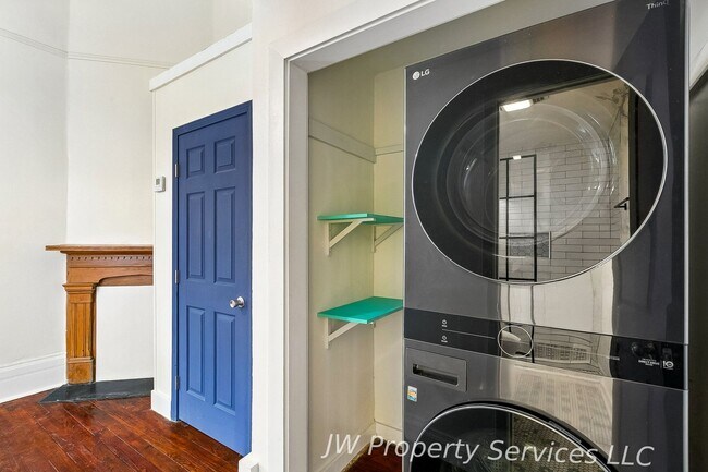 Building Photo - 5225 Magazine St Unit C