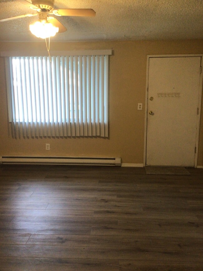 Photo - 14821 Washington Ave SW Unit Washington