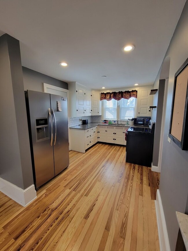 Photo - 6288 Buchanan Trail W