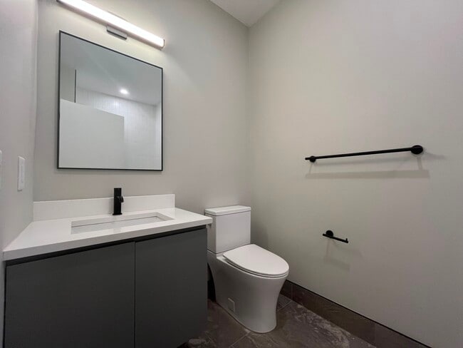 Photo - 506 Communipaw Ave
