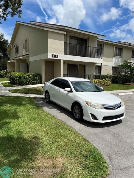 Photo - 111 Gardens Dr Unidad 101 Rental