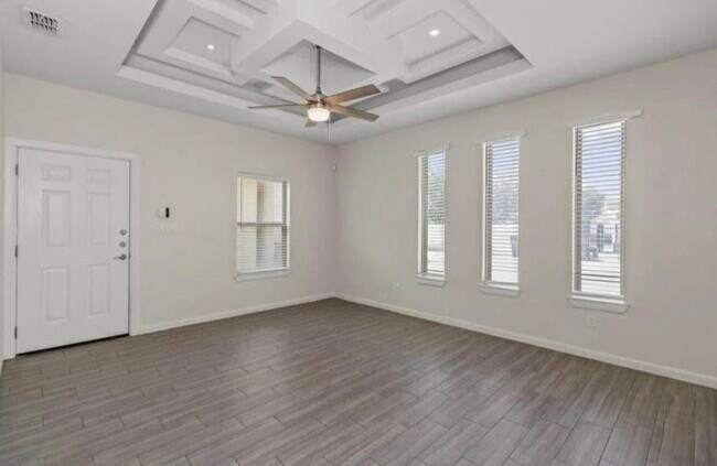 Photo - 704 E Myrtle Beach Ave Unit 1