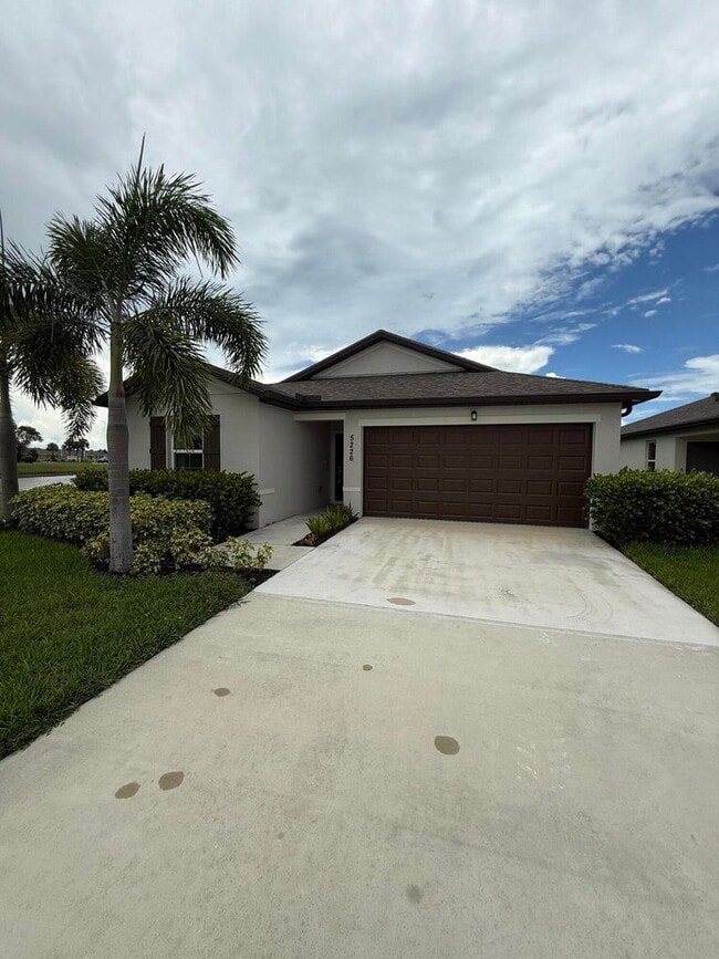 Photo - 5226 Armina Pl