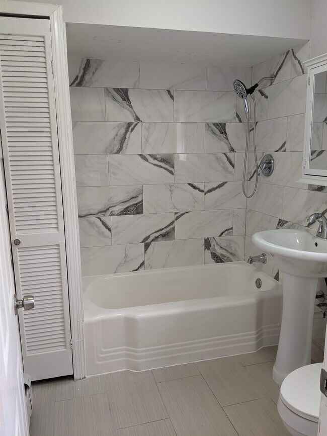 Photo - 1045 Prospect St Unidad 2