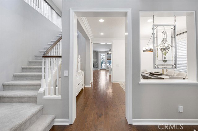 Photo - 48 Kempton Ln