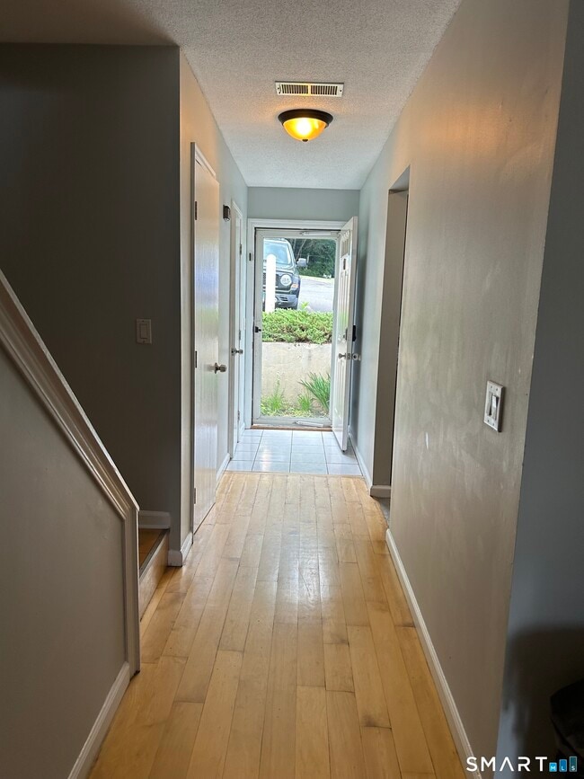 25 Padanaram Rd Unit 91