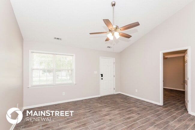 Photo - 6020 Windsong Way