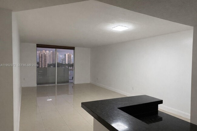 Photo - 2750 NE 183rd St Unit 1201