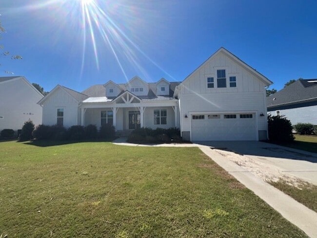 Experience Elegance and Privacy - Experience Elegance and Privacy