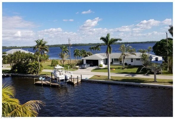 Photo - 2579 Third St