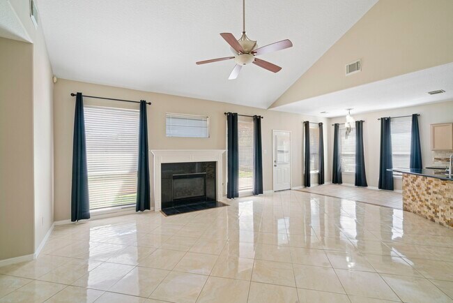 Photo - 13403 Scarab Dr