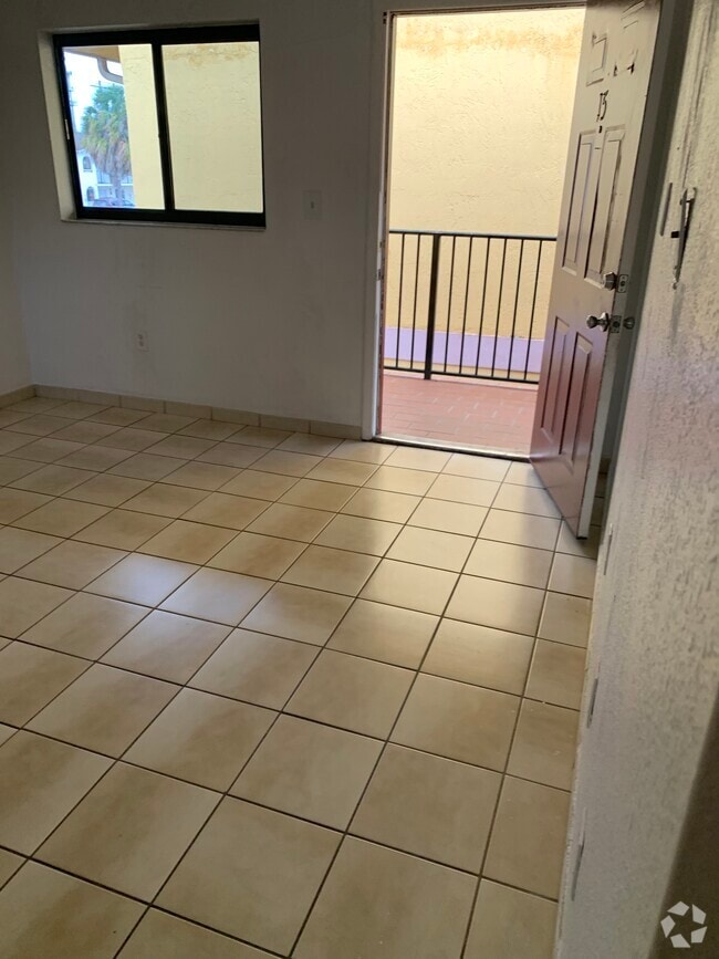 Building Photo - 6278 W 22nd Ct Unit 15 Rental