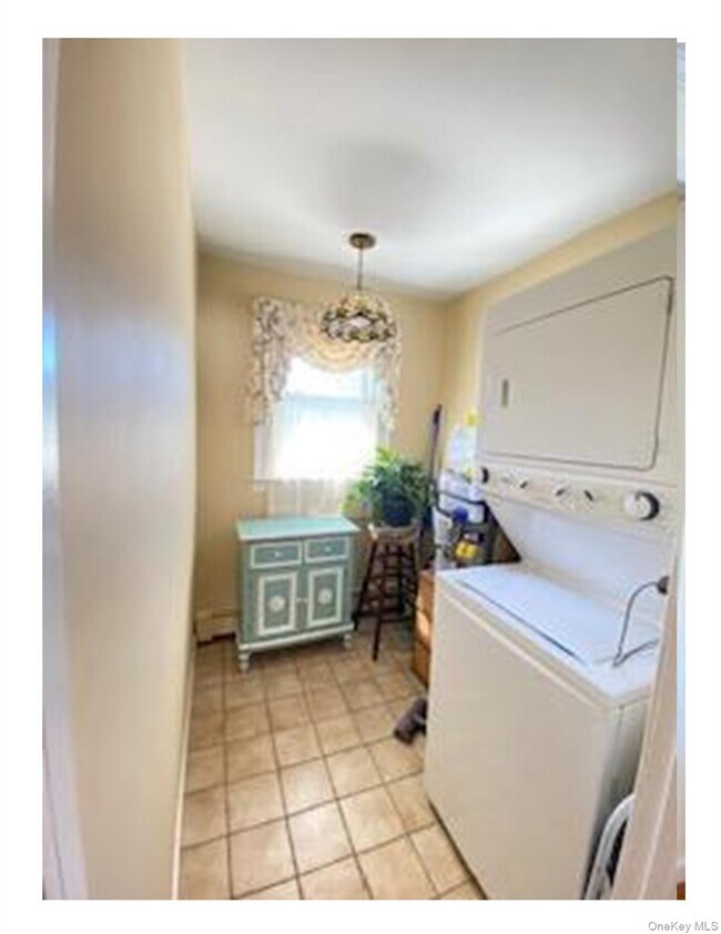 Photo - 35 Indiana Ave