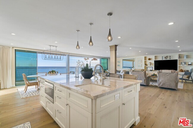 Photo - 27002 Malibu Cove Colony Dr