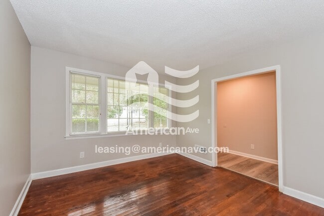 Photo - 912 Delta Dr