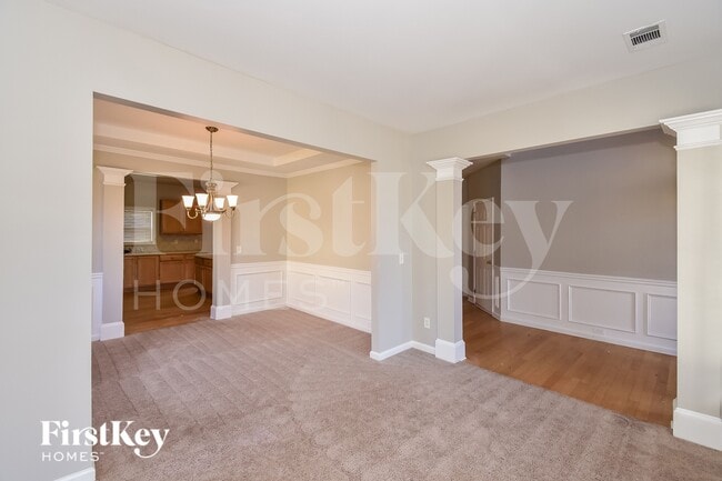 2686 Summit Pkwy SW