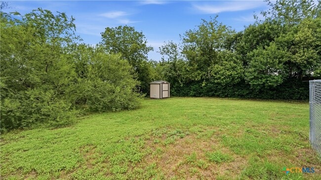Photo - 193 Rosedale Ave