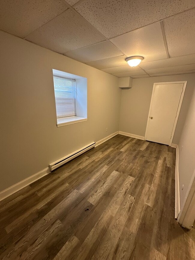 Photo - 254 Long Ln Unit A