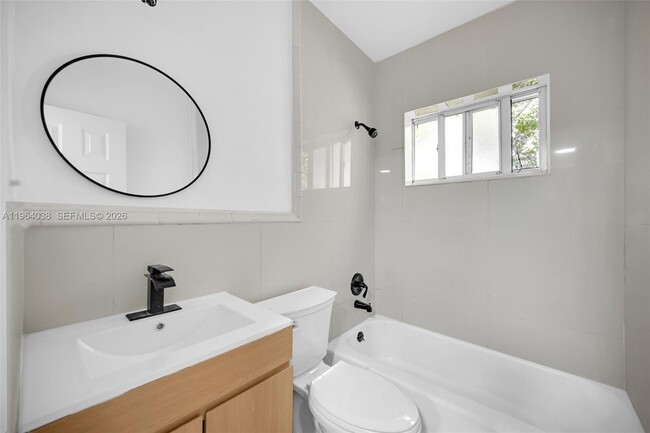 Photo - 1393 NW 102nd St