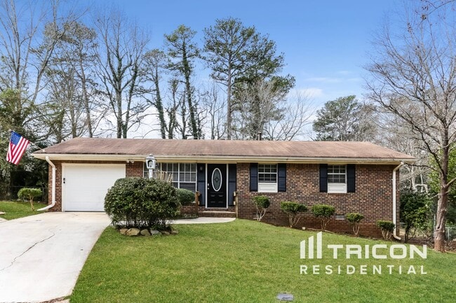 Photo - 1382 Peggy Ln NW House
